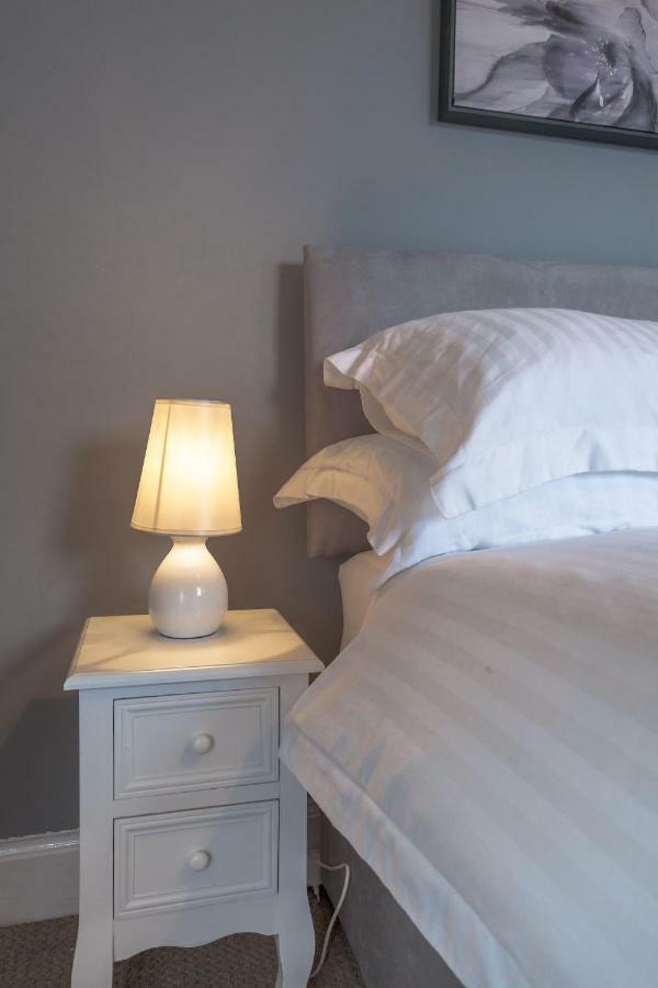 The Edinburgh City - Top Floor 2 Bedroom Apartment Dış mekan fotoğraf