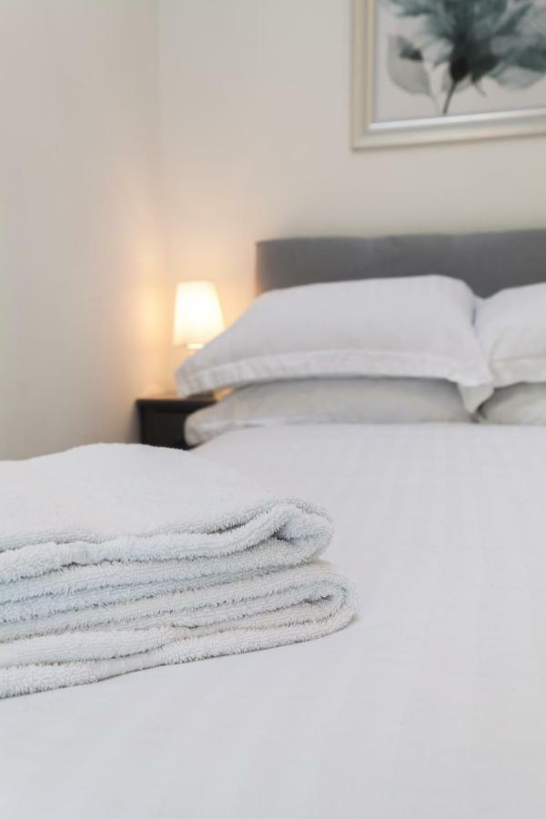 The Edinburgh City - Top Floor 2 Bedroom Apartment Dış mekan fotoğraf